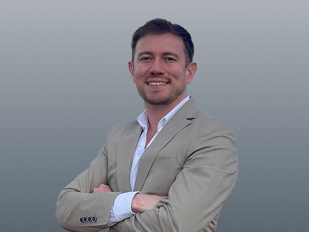 Fernando Salas headshot